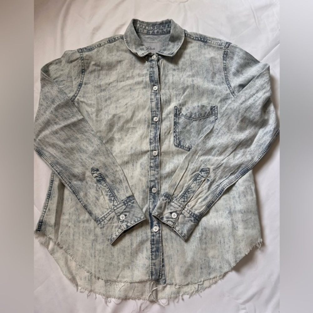 RAILS Ingrid Raw Hem Long Sleeve Button Down Shirt‎ Light Acid Wash Size X-Small - Picture 3 of 14